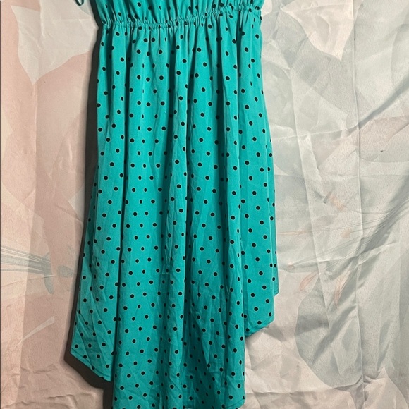 Sleeveless Teal Polka Dot Dress - Picture 6 of 6